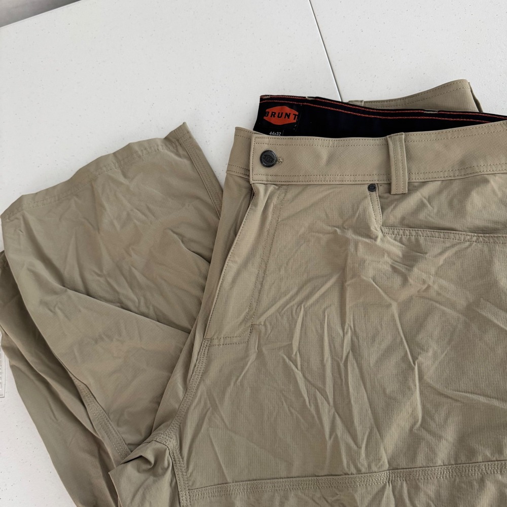 NWOT Workwear Utility Cargo Hiking Outdoor Brunt Mens 44x32 Costello Tech Pants